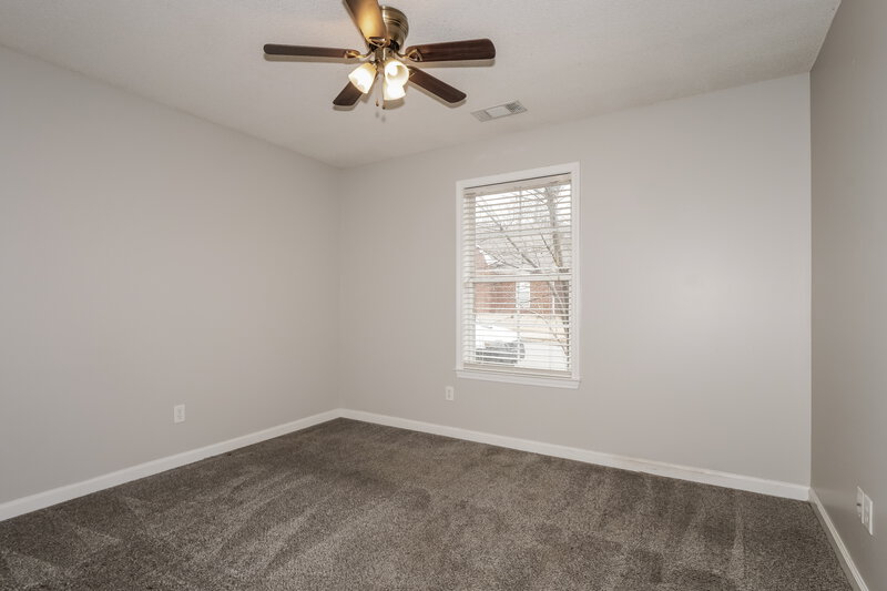 1,805/Mo, 10215 Morning Hill Dr Cordova, TN 38016 Bedroom View 4