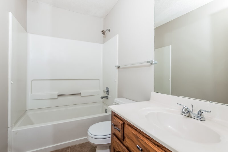1,865/Mo, 1795 Brentwood Trce Southaven, MS 38671 Bathroomlarge View