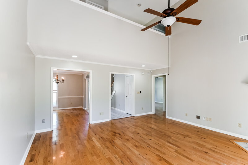 2,185/Mo, 7993 Stembridge St Arlington, TN 38002 Living Room View