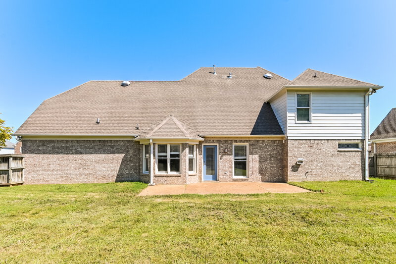 2,185/Mo, 7993 Stembridge St Arlington, TN 38002 Rear View