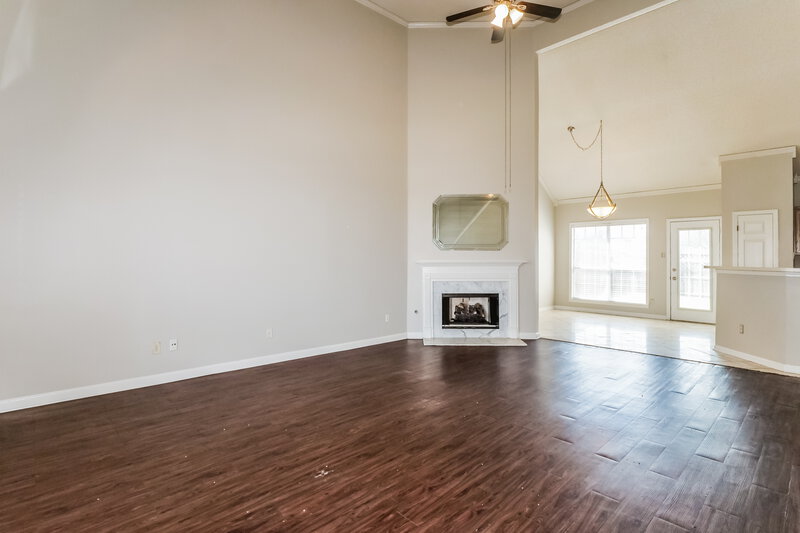 1,995/Mo, 3143 Woodland Pine Dr Lakeland, TN 38002 Living Room View