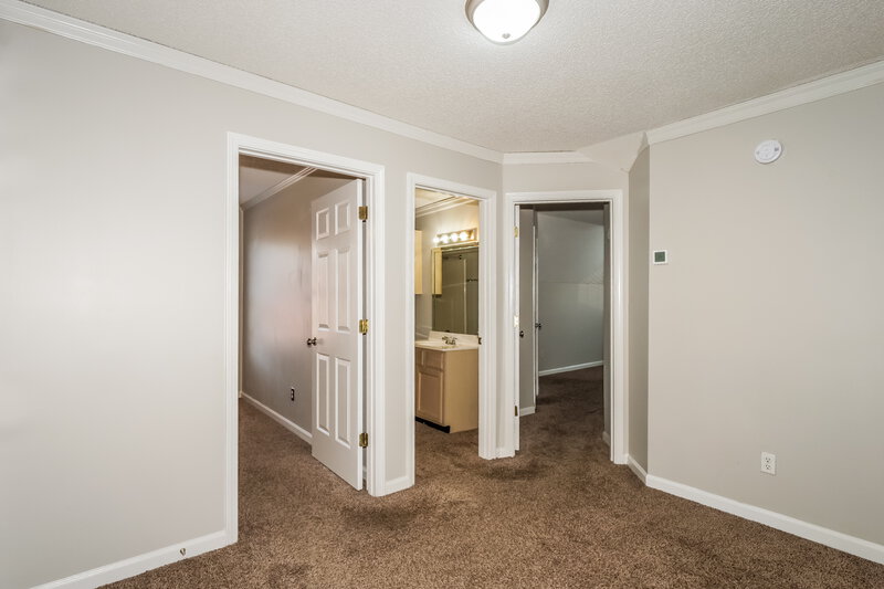 1,995/Mo, 3143 Woodland Pine Dr Lakeland, TN 38002 Loft View