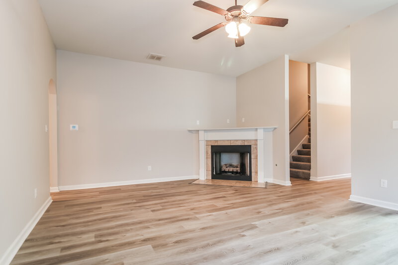 2,950/Mo, 9042 Billy Pat Dr Olive Branch, MS 38654 Living Room View