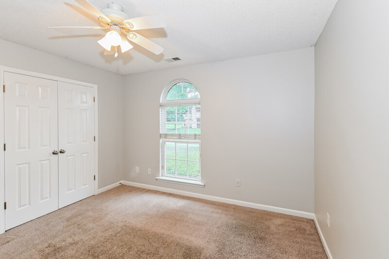 2,330/Mo, 5109 Jon Oak Dr Arlington, TN 38002 Bedroom View 4