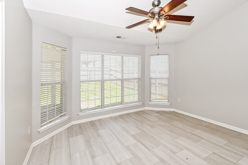 2,205/Mo, 10812 Paul Coleman Dr Olive Branch, MS 38654 Dining Room View