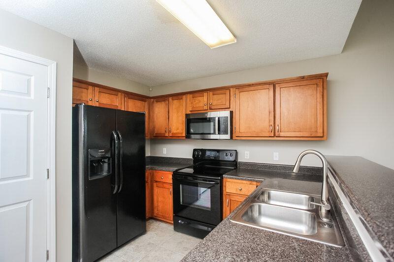 1,970/Mo, 6379 Sandbourne E Olive Branch, MS 38654 Kitchen View 2