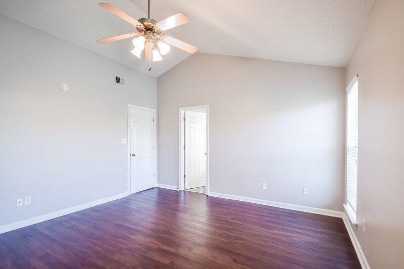 2,225/Mo, 6379 Sandbourne E Olive Branch, MS 38654 Main Bedroom View