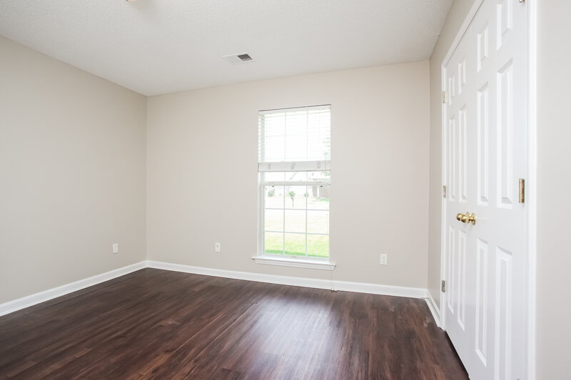 1,970/Mo, 6379 Sandbourne E Olive Branch, MS 38654 Bedroom View 3