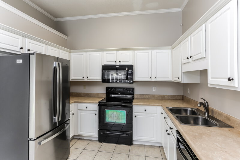 1,710/Mo, 475 N Ericson Rd Cordova, TN 38018 Kitchen View