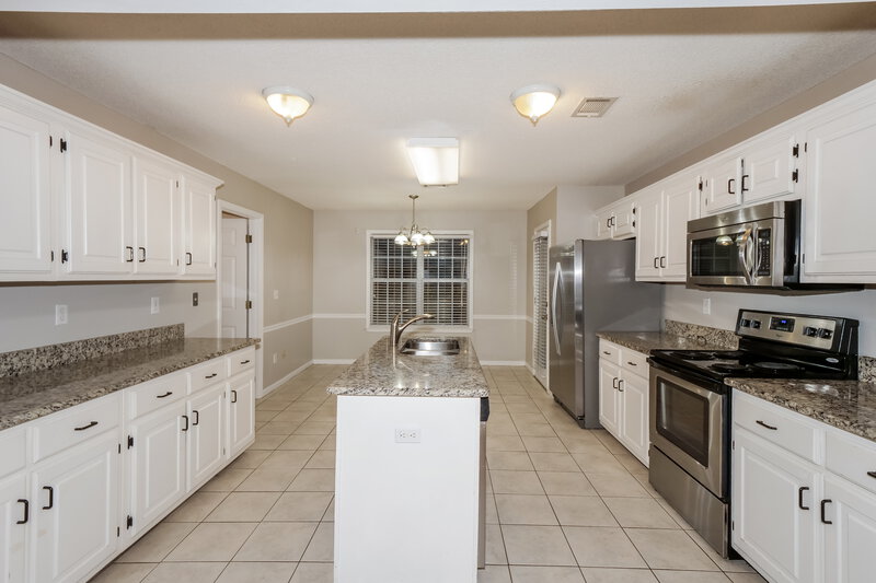 2,435/Mo, 4663 Shadow Field Ln Arlington, TN 38002 Kitchen View