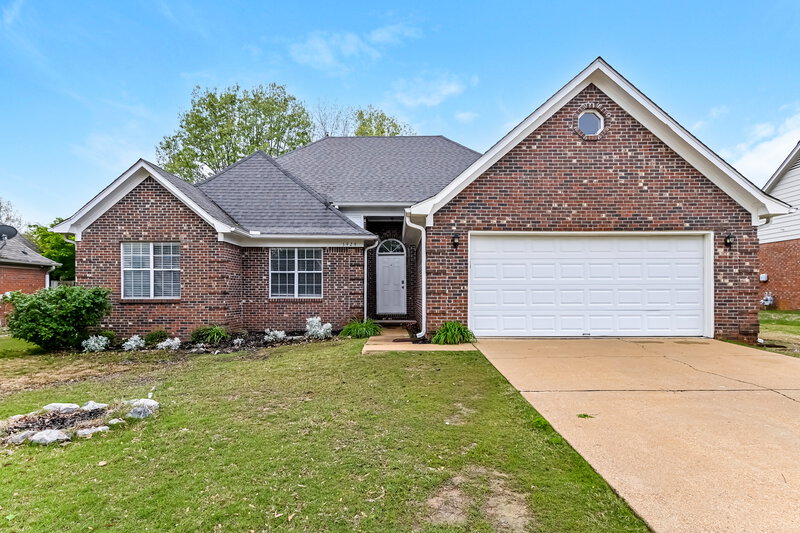 2,095/Mo, 5929 White Ridge Cir E Olive Branch, MS 38654 External View