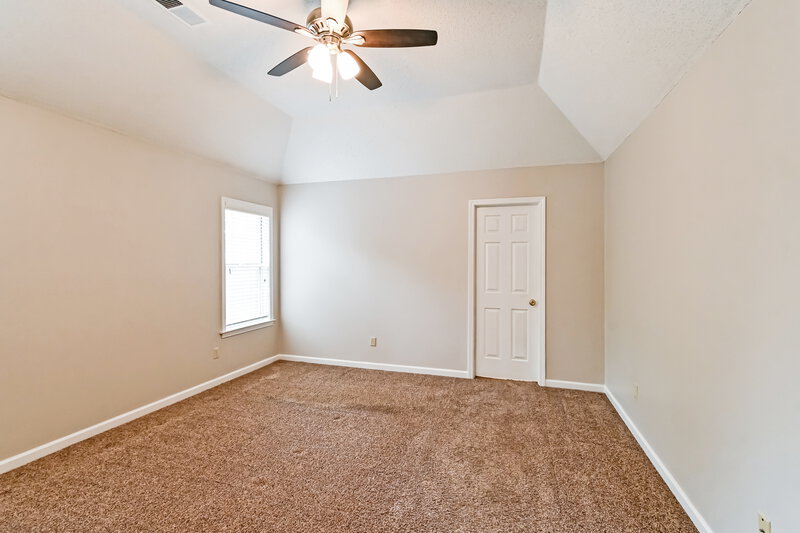 2,095/Mo, 5929 White Ridge Cir E Olive Branch, MS 38654 Main Bedroom View
