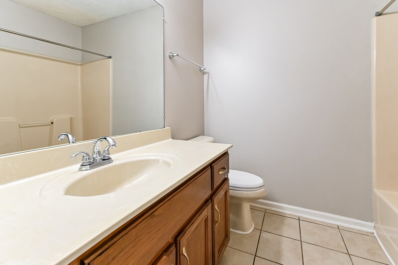 2,095/Mo, 5929 White Ridge Cir E Olive Branch, MS 38654 Bathroom View