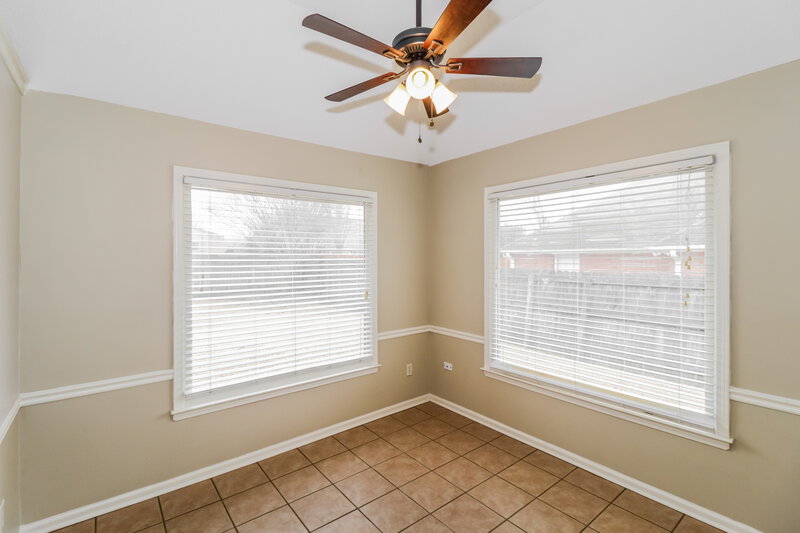 1,910/Mo, 430 Cherry Hollow Cv Cordova, TN 38018 Breakfast Nook View