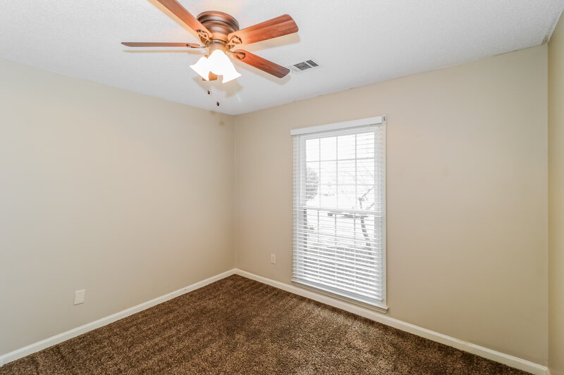 1,910/Mo, 430 Cherry Hollow Cv Cordova, TN 38018 Bedroom View 2