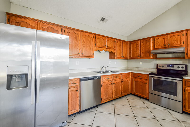 1,745/Mo, 10378 Yates Dr Olive Branch, MS 38654 Kitchen View