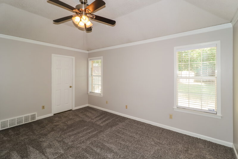 1,700/Mo, 2214 Lake Hill Ct Cordova, TN 38016 Main Bedroom View