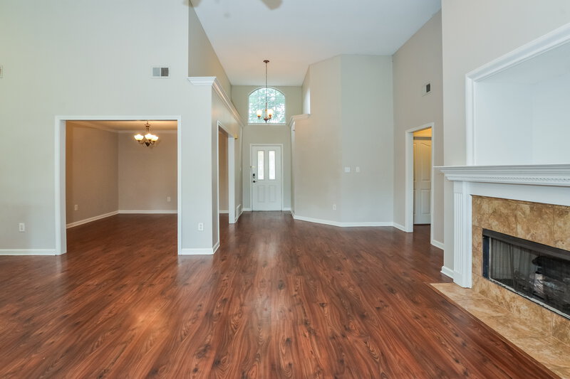 2,225/Mo, 1859 Winners Circle Cv Southaven, MS 38671 Living Room View 3