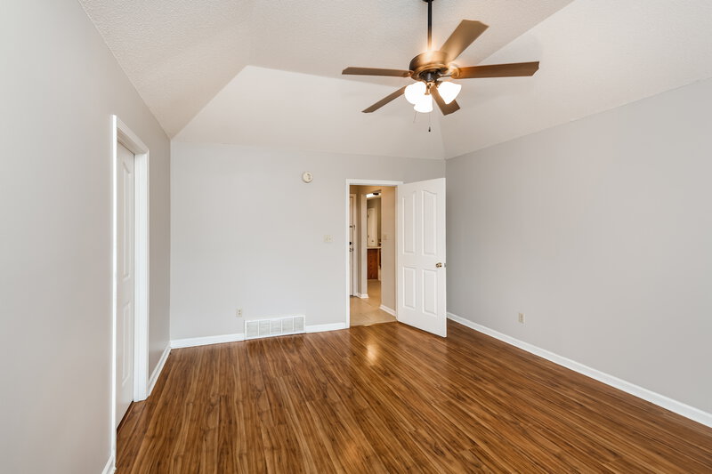 2,590/Mo, 2350 Heather Rdg Southaven, MS 38672 Main Bedroom View 2