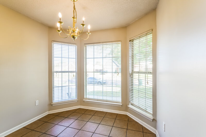 1,745/Mo, 7896 Nature Walk Dr Southaven, MS 38671 Breakfast Nook View