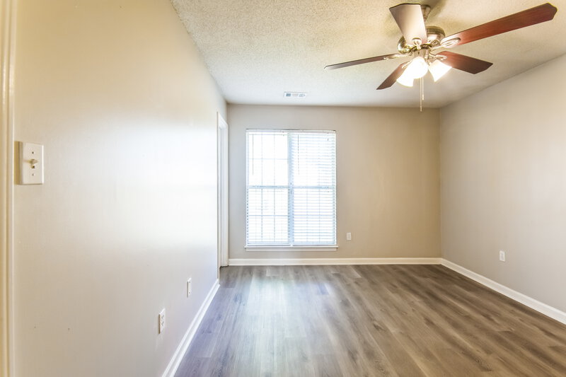 1,745/Mo, 7896 Nature Walk Dr Southaven, MS 38671 Main Bedroom View