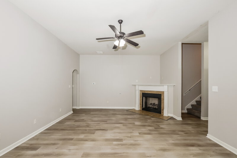 1,980/Mo, 9007 Billy Pat Dr Olive Branch, MS 38654 Living Room View 3