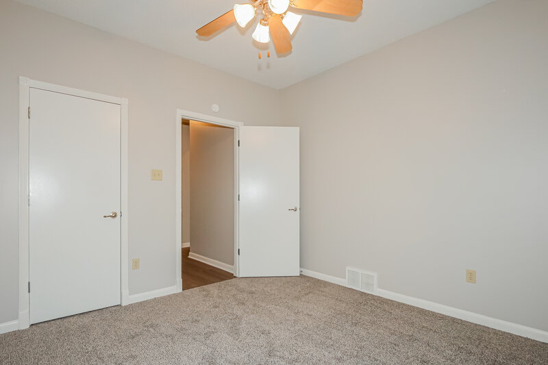 2,010/Mo, 60 Willow Crest Cv Somerville, TN 38068 Bedroom View 4