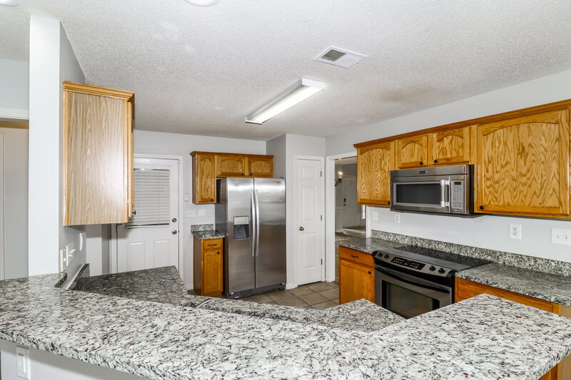 2,490/Mo, 9118 Afton Grove Rd Cordova, TN 38018 Kitchen View 2