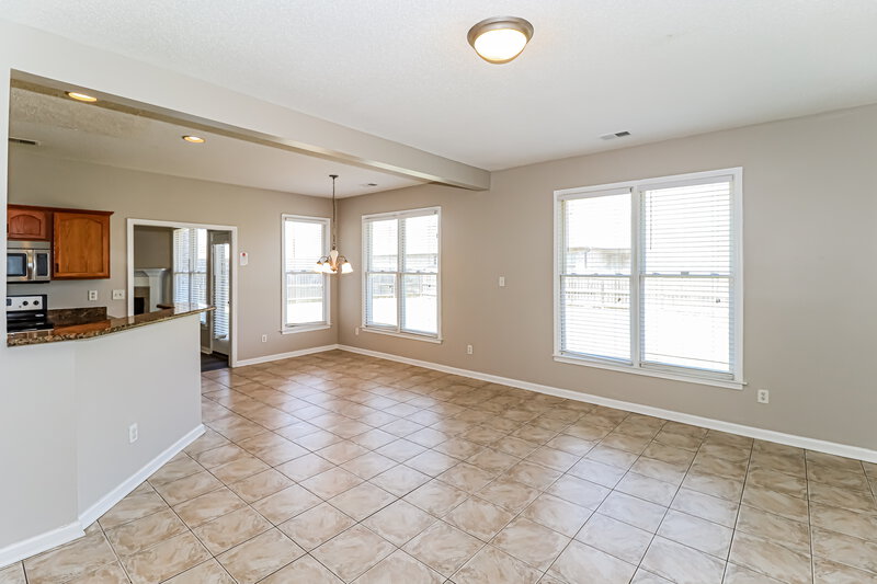 2,650/Mo, 9474 Afton Grove Rd Cordova, TN 38018 Breakfast Nook View