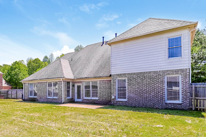 2,650/Mo, 9474 Afton Grove Rd Cordova, TN 38018 Rear View