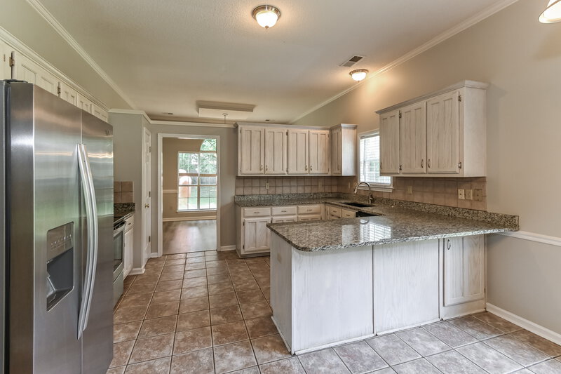 3,500/Mo, 6735 Hare Run Ln Arlington, TN 38002 Kitchen View