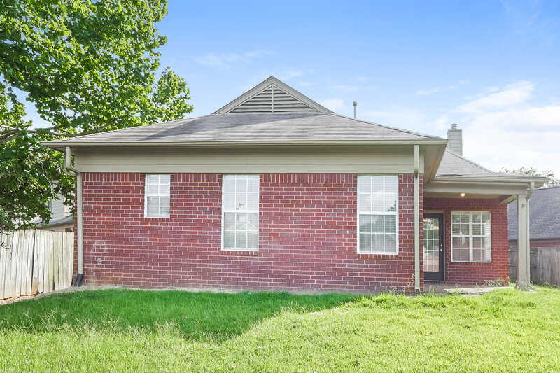 1,745/Mo, 7436 Grey Heather Way Cordova, TN 38018 Rear View
