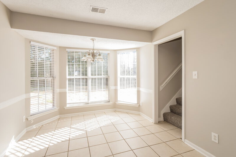 0/Mo, 11625 Belle Manor Dr Arlington, TN 38002 Breakfast Nook View