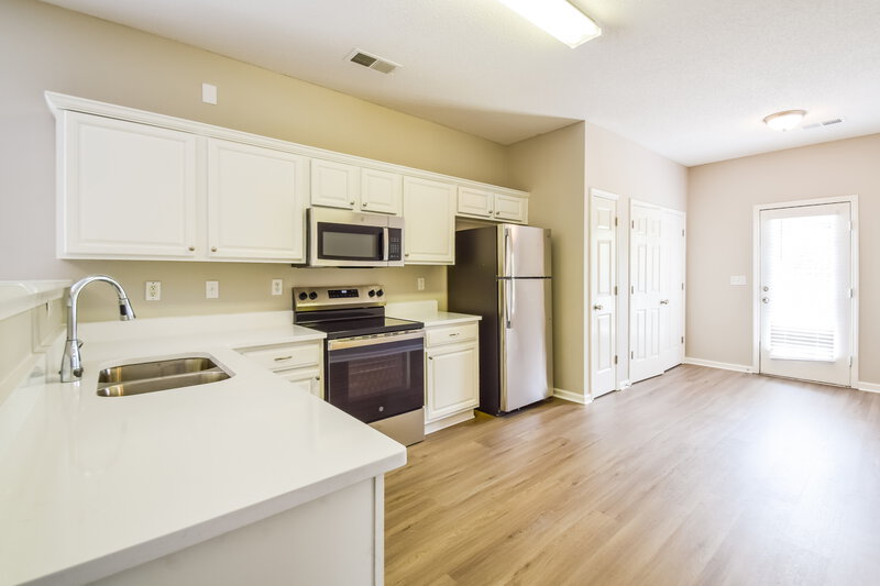 0/Mo, 9973 Fox Run Dr Olive Branch, MS 38654 Kitchen View