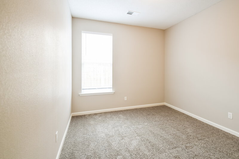 0/Mo, 9973 Fox Run Dr Olive Branch, MS 38654 Bedroom View
