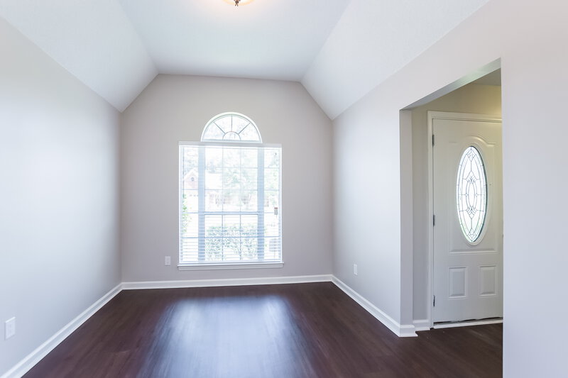 1,920/Mo, 2347 Bethany Dr Southaven, MS 38672 Living Room View 3