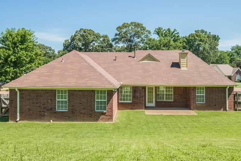 1,920/Mo, 2347 Bethany Dr Southaven, MS 38672 Rear View