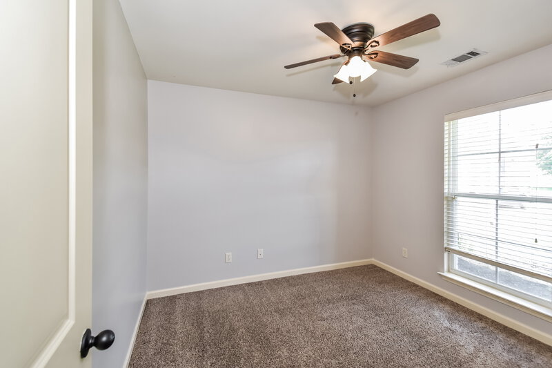 2,185/Mo, 2639 Cherry Tree Dr Southaven, MS 38672 Bedroom View 2