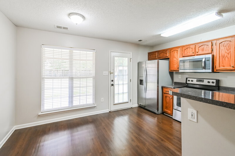 1,805/Mo, 7317 Pecan Meadow Dr E Olive Branch, MS 38654 Dining Room View