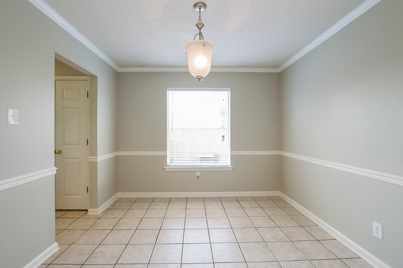 1,850/Mo, 5726 Sparrow Run Olive Branch, MS 38654 Dining Room View