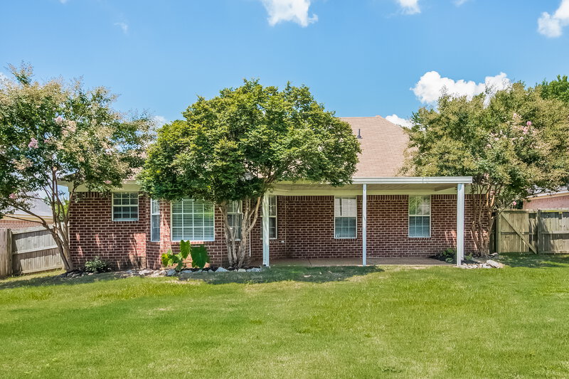 1,850/Mo, 5726 Sparrow Run Olive Branch, MS 38654 Rear View