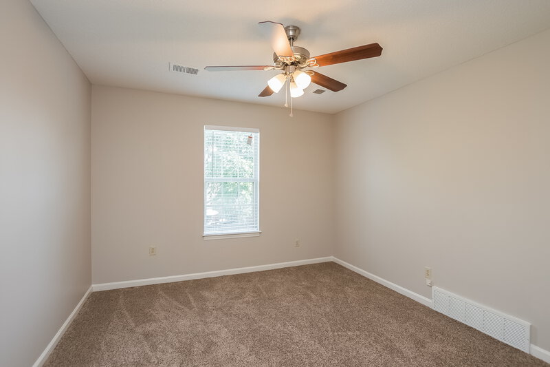 2,130/Mo, 1640 Saddle Ln Southaven, MS 38671 Master Bedroom View