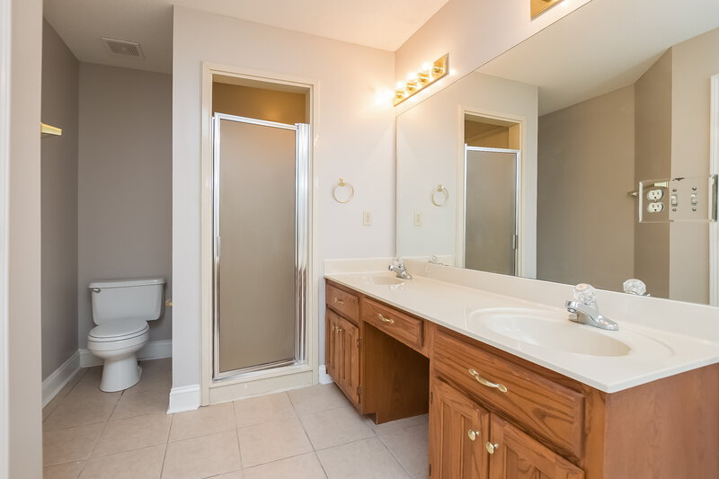 2,130/Mo, 1640 Saddle Ln Southaven, MS 38671 Bathroom View