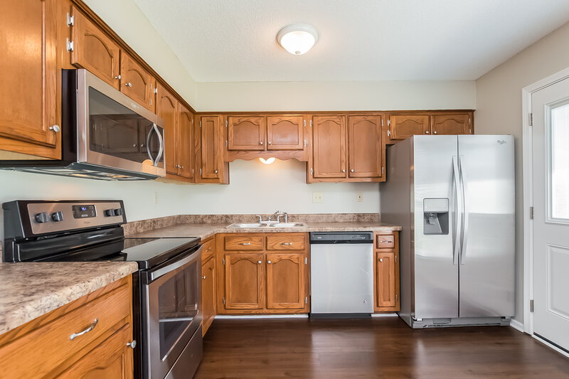 1,840/Mo, 7434 Cliffwood Dr Horn Lake, MS 38637 Kitchen View