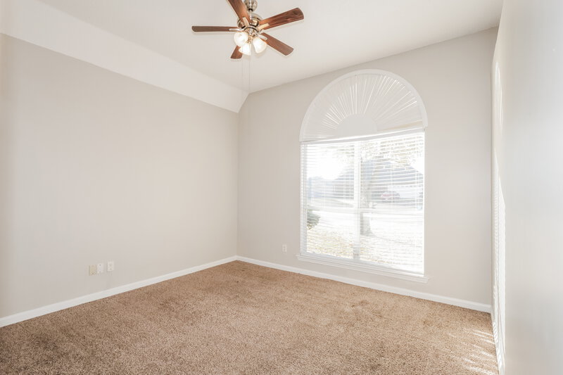 1,825/Mo, 13102 Braybourne Pl N Olive Branch, MS 38654 Bedroom View