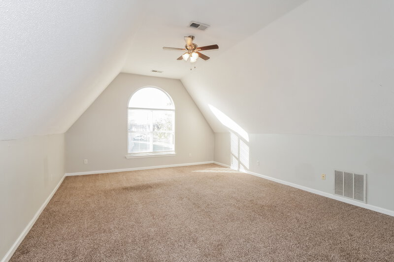 1,825/Mo, 13102 Braybourne Pl N Olive Branch, MS 38654 Bedroom View 3