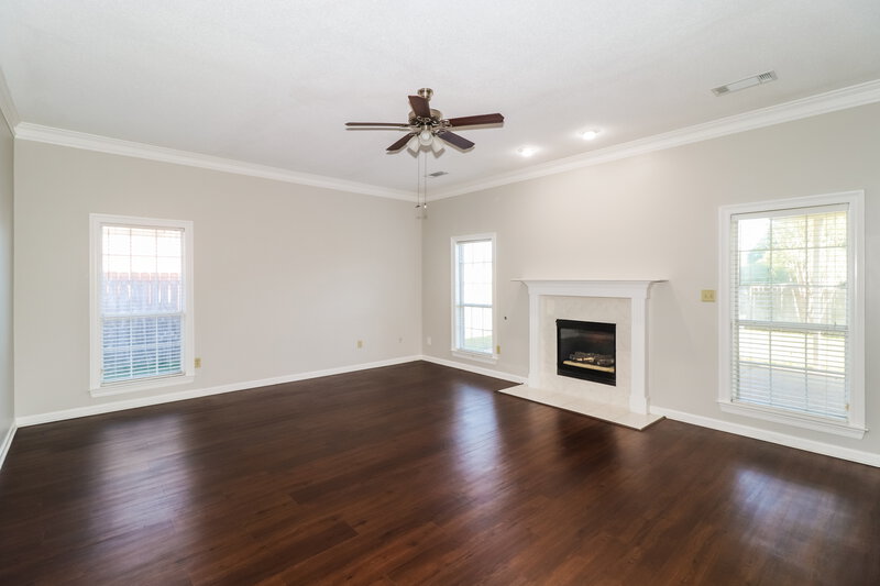 2,250/Mo, 13061 Sandbourne Olive Branch, MS 38654 Living Room View
