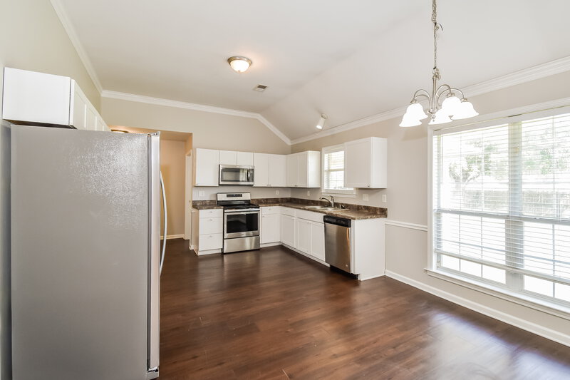 2,480/Mo, 6906 Greyhawk Cv N Olive Branch, MS 38654 Kitchen View