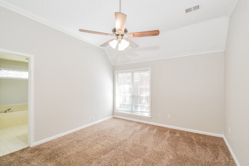 2,480/Mo, 6906 Greyhawk Cv N Olive Branch, MS 38654 Main Bedroom View