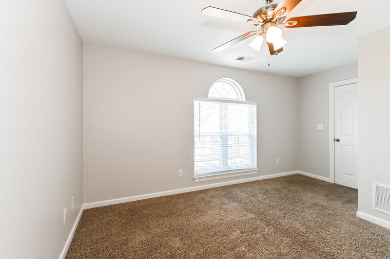 2,380/Mo, 2712 Nelle Ln Southaven, MS 38672 Bedroom View 2